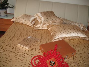 ensemble de literie et linge de lit en soie de soie