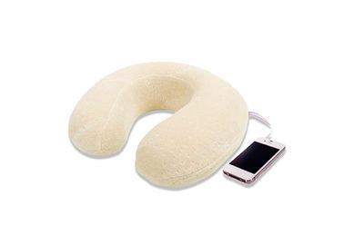 Oreiller beige de voyage de mousse de mémoire d'évolution pour voyager sur un avion