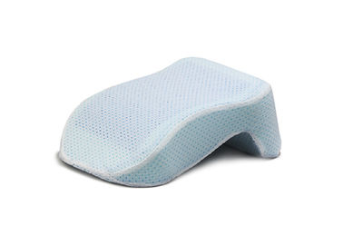 Oreiller contourné de mousse de mémoire avec le gel de refroidissement pour le bureau, voiture, train, avion