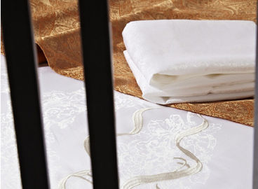 Linge de lit d'hôtel de luxe de drapeau de lit de Tencel élégant pour 4/5 hôtels d'étoiles